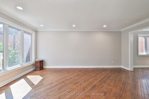 Photo 15 at 27 Green Acres Road, Uplands, Vaughan