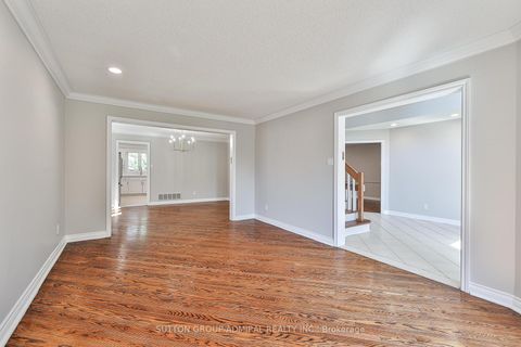 Photo 16 at 27 Green Acres Road, Uplands, Vaughan