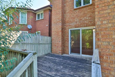 Photo 46 at 27 Green Acres Road, Uplands, Vaughan