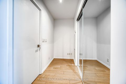 Photo 3 at 2501 - 70 Temperance Street, Bay Street Corridor, Toronto