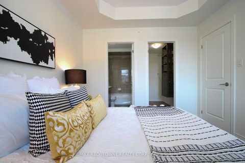 Photo 13 at 206 - 2339 Sawgrass Drive, RO River Oaks, Oakville