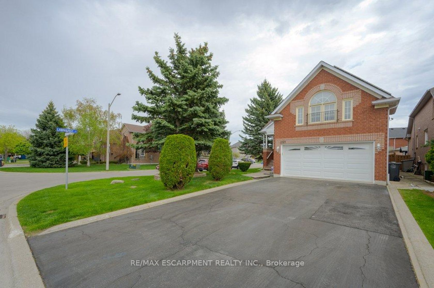 6121 Maple Gate Circle, Lisgar, Mississauga 