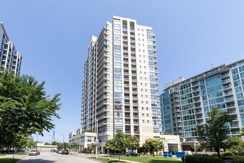 Photo 16 at 809 - 3 Marine Parade Drive, Mimico, Toronto