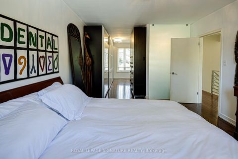 Photo 22 at 2 Parmbelle Crescent, Donalda, Toronto