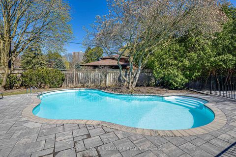 Photo 44 at 2 Parmbelle Crescent, Donalda, Toronto