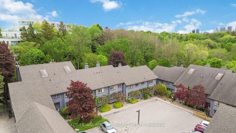 Photo 2 at 37 Rainbow Creekway, Bayview Village, Toronto