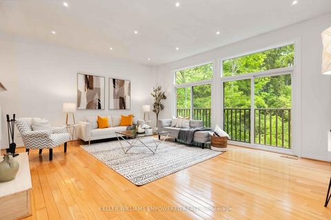 Photo 10 at 37 Rainbow Creekway, Bayview Village, Toronto