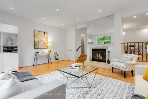 Photo 12 at 37 Rainbow Creekway, Bayview Village, Toronto