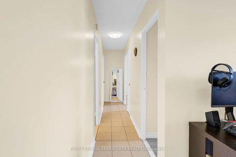 Photo 18 at 709 - 335 Driftwood Avenue, Black Creek, Toronto