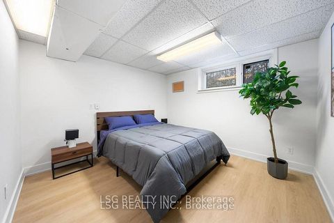 Photo 15 at 26 Grangemill Crescent, Don Mills, Toronto