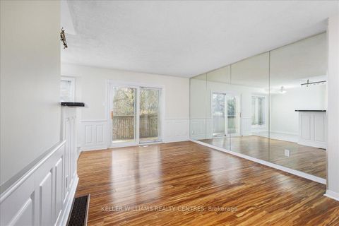 Photo 9 at 35 Anderson Place, Aurora Highlands, Aurora
