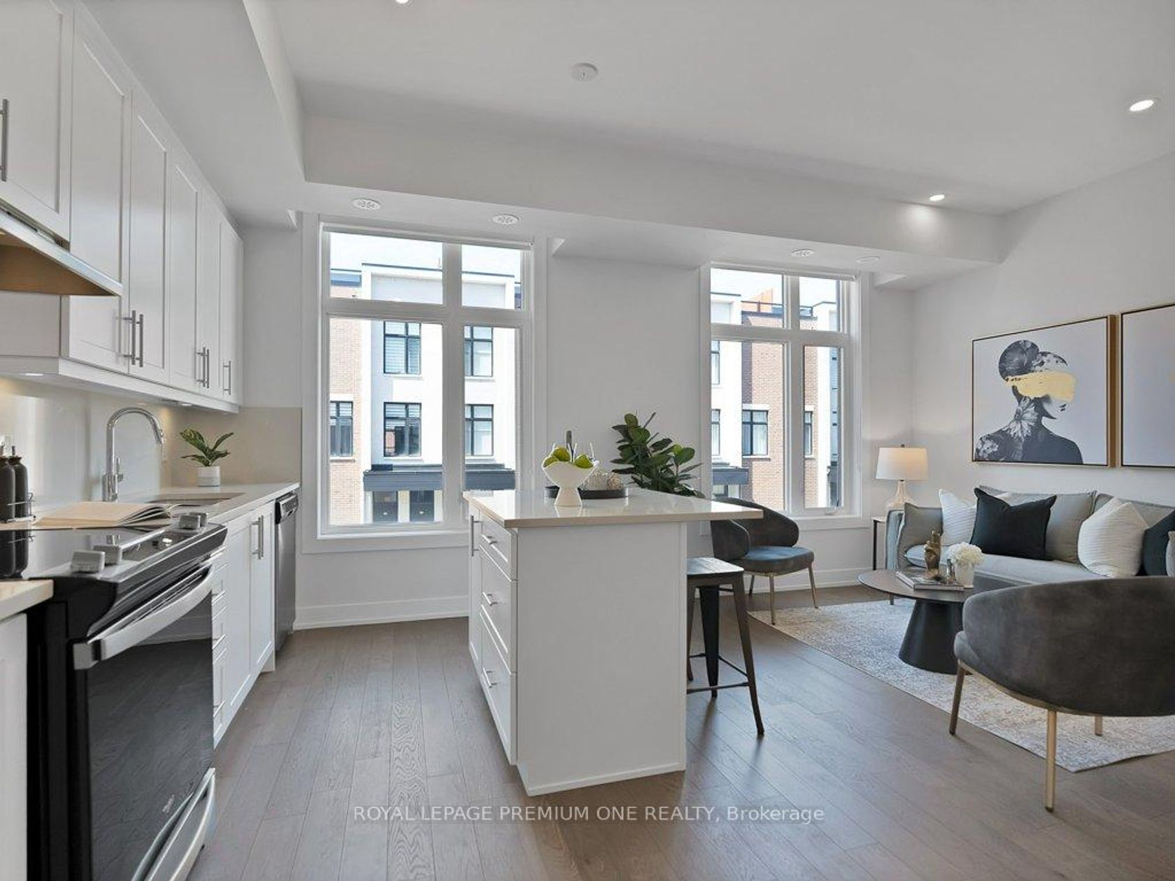 225 - 9560 Islington Avenue, Sonoma Heights, Vaughan 