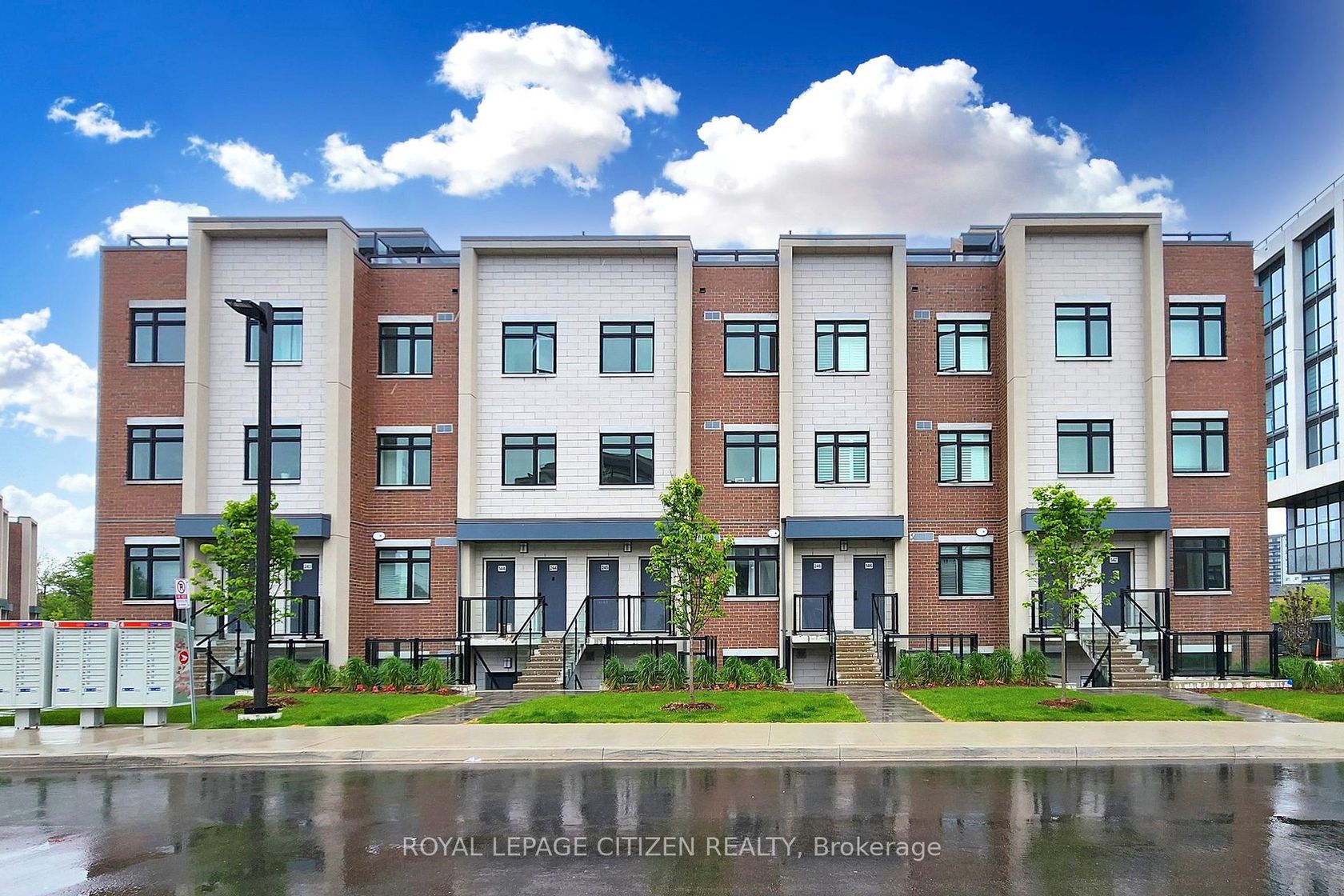 147 - 1075 Douglas Mccurdy Comm, Lakeview, Mississauga 