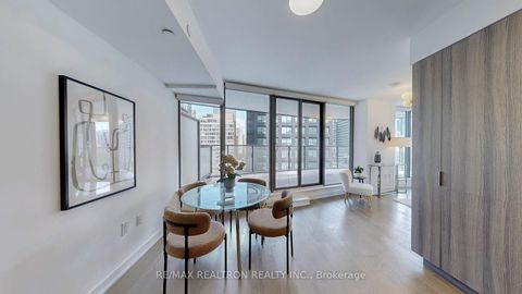 Photo 6 at 811 - 11 Wellesley Street W, Bay Street Corridor, Toronto