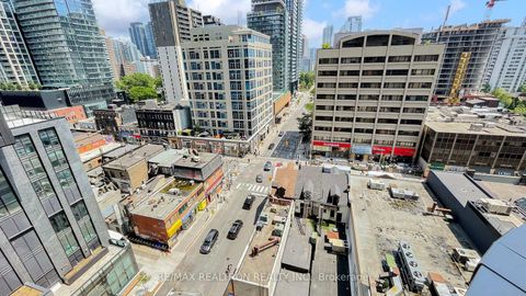 Photo 22 at 811 - 11 Wellesley Street W, Bay Street Corridor, Toronto Photo 22 at 811 - 11 Wellesley Street W, Bay Street Corridor, Toronto