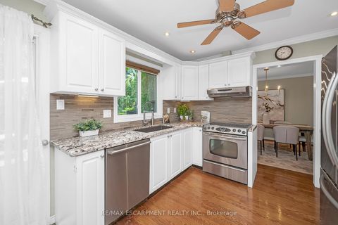 Photo 11 at 1355 Edgeware Road, FA Falgarwood, Oakville