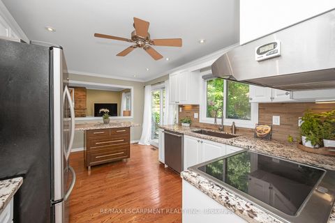 Photo 13 at 1355 Edgeware Road, FA Falgarwood, Oakville