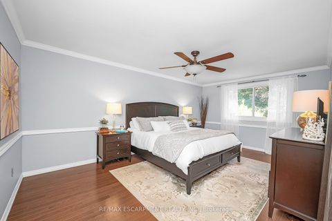 Photo 20 at 1355 Edgeware Road, FA Falgarwood, Oakville