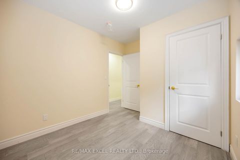 Photo 33 at 75 Harvie Avenue, Davenport, Toronto