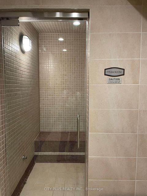 Photo 10 at 409 - 10101 Yonge Street, Crosby, Richmond Hill