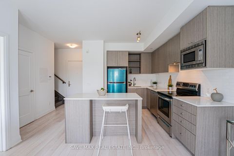 Photo 6 at 215 - 155 Downsview Park Boulevard, CFB, Toronto