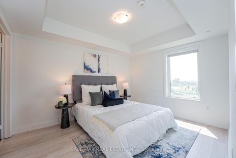 Photo 14 at 215 - 155 Downsview Park Boulevard, CFB, Toronto