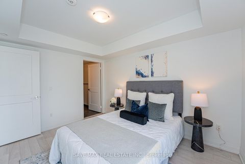 Photo 15 at 215 - 155 Downsview Park Boulevard, CFB, Toronto