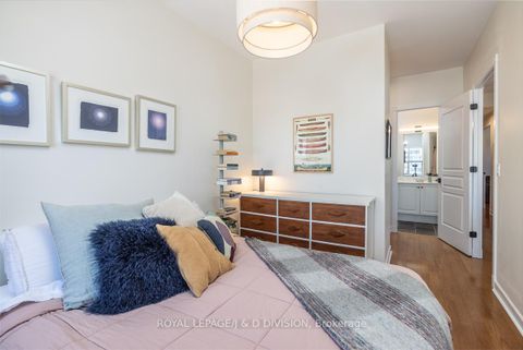 Photo 17 at 610 - 438 Richmond Street W, Waterfront Communities C1, Toronto