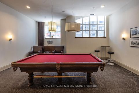 Photo 25 at 610 - 438 Richmond Street W, Waterfront Communities C1, Toronto