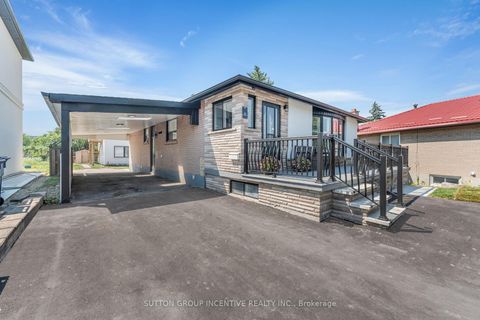 Photo 4 at 55 Dorward Drive, Jamestown, Toronto