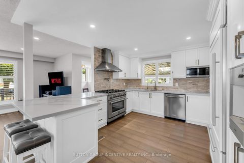 Photo 15 at 55 Dorward Drive, Jamestown, Toronto