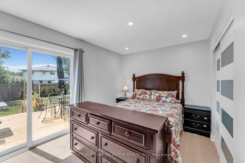 Photo 36 at 55 Dorward Drive, Jamestown, Toronto