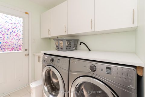 Photo 20 at 516 Vellore Woods Boulevard, Vellore Village, Vaughan