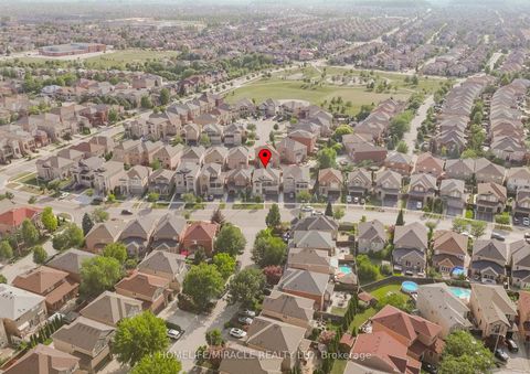 Photo 48 at 516 Vellore Woods Boulevard, Vellore Village, Vaughan