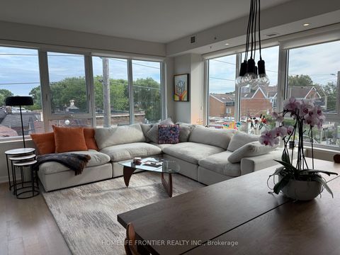 Photo 6 at 405 - 1960 Queen Street E, The Beaches, Toronto