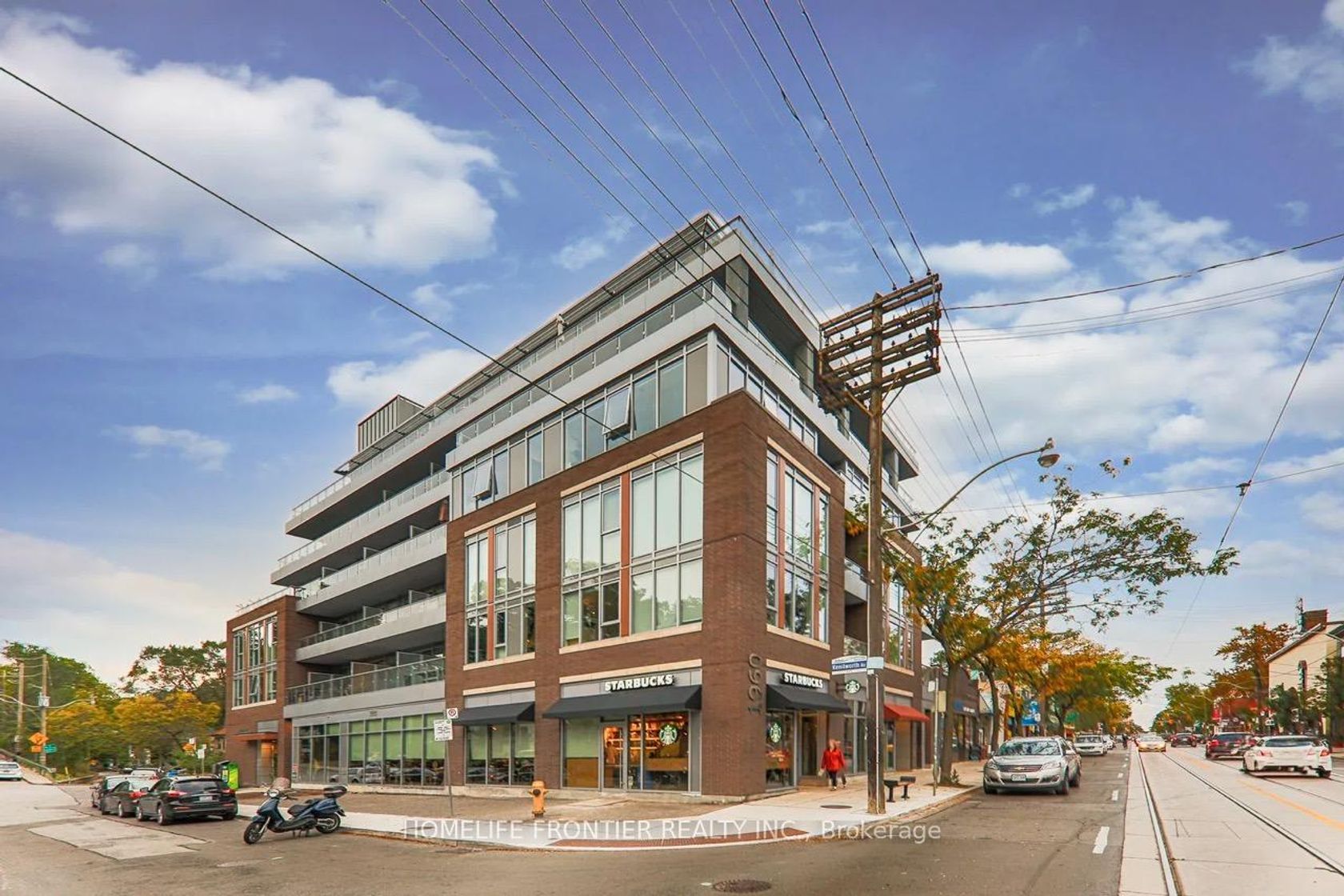 405 - 1960 Queen Street E, The Beaches, Toronto 
