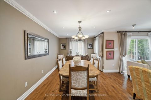 Photo 10 at 24 Patrice Crescent, Yorkhill, Vaughan