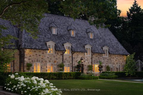 Photo 3 at 108 Sandringham Drive, Westgate, Toronto
