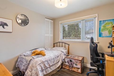 Photo 11 at 177 Woodhaven Park Drive, BR Bronte, Oakville