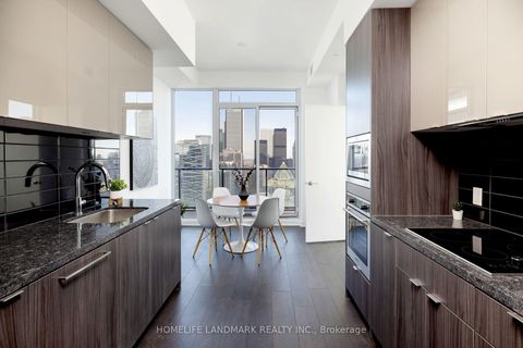 Photo 10 at PH5001 - 115 Blue Jays Way, Waterfront Communities C1, Toronto