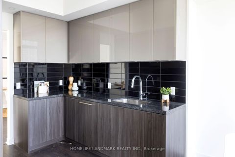 Photo 12 at PH5001 - 115 Blue Jays Way, Waterfront Communities C1, Toronto