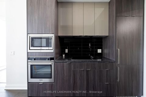 Photo 14 at PH5001 - 115 Blue Jays Way, Waterfront Communities C1, Toronto