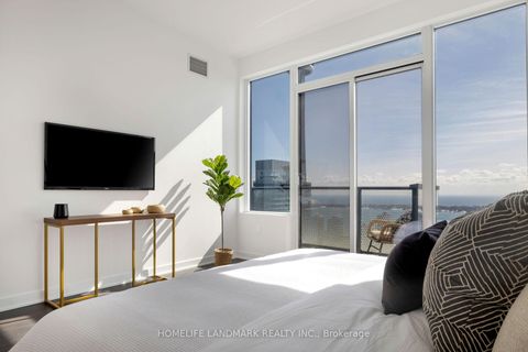 Photo 19 at PH5001 - 115 Blue Jays Way, Waterfront Communities C1, Toronto