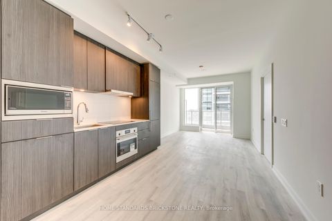 Photo 10 at N2406 - 7 Golden Lion Heights, Newtonbrook East, Toronto