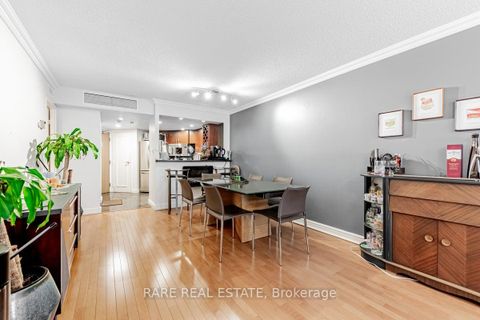 Photo 6 at 310 - 1001 Bay Street, Bay Street Corridor, Toronto