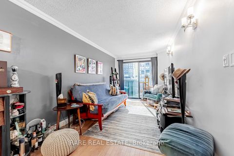Photo 9 at 310 - 1001 Bay Street, Bay Street Corridor, Toronto