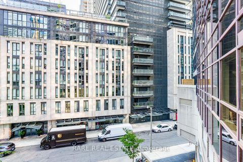 Photo 34 at 310 - 1001 Bay Street, Bay Street Corridor, Toronto