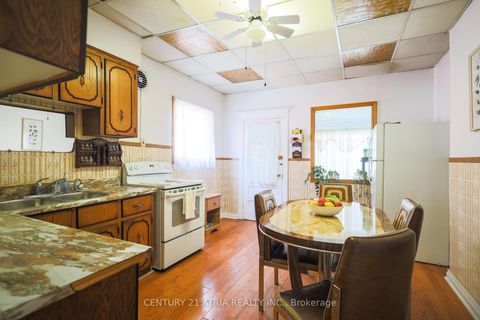 Photo 12 at 869 Pape Avenue E, East York, Toronto