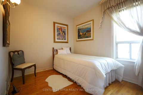Photo 22 at 869 Pape Avenue E, East York, Toronto