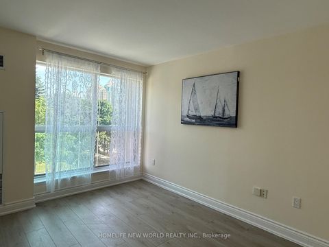 Photo 8 at 303 - 1 Hycrest Avenue, Willowdale East, Toronto